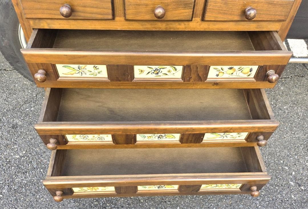 〈現状渡し〉チェスト 6段 8杯 引出し 花柄タイル バレンシア スペイン