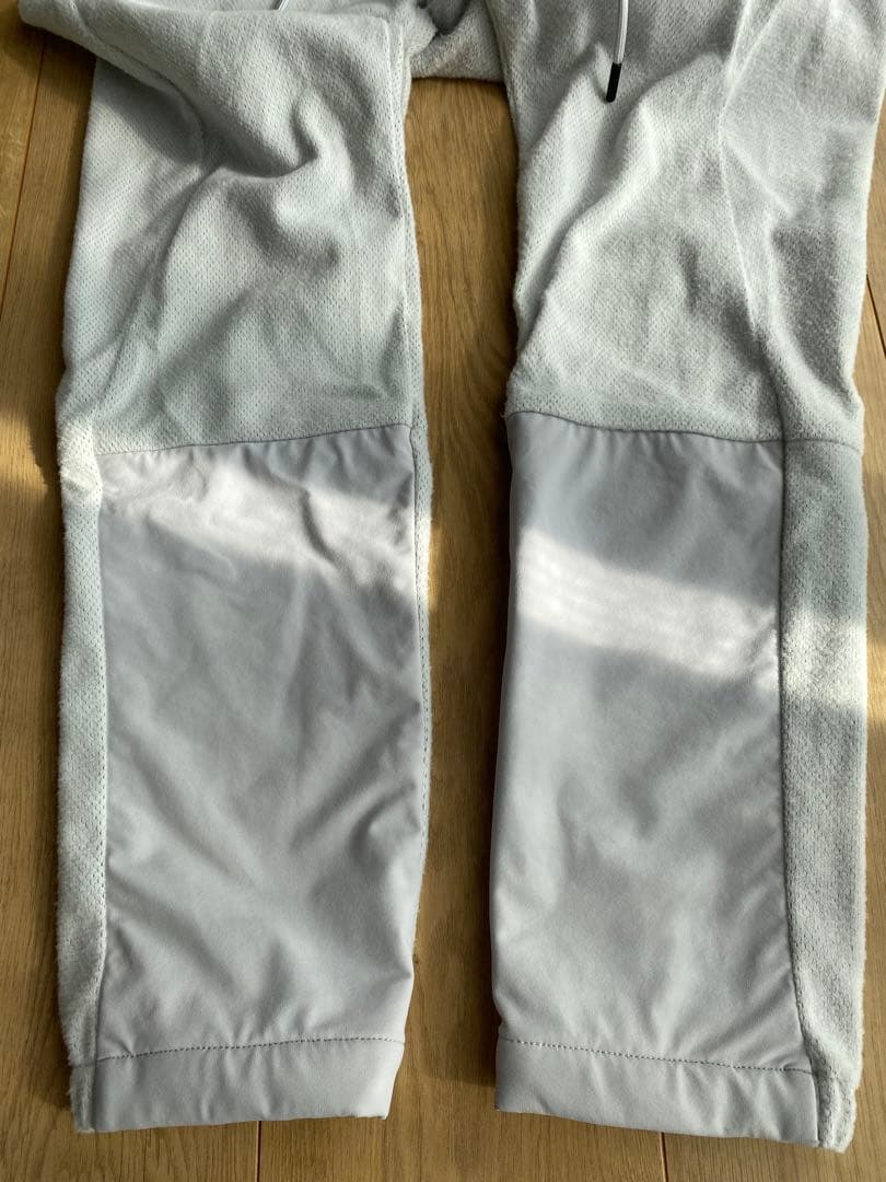 美品　パーリーゲイツ 冬用　上下 セット