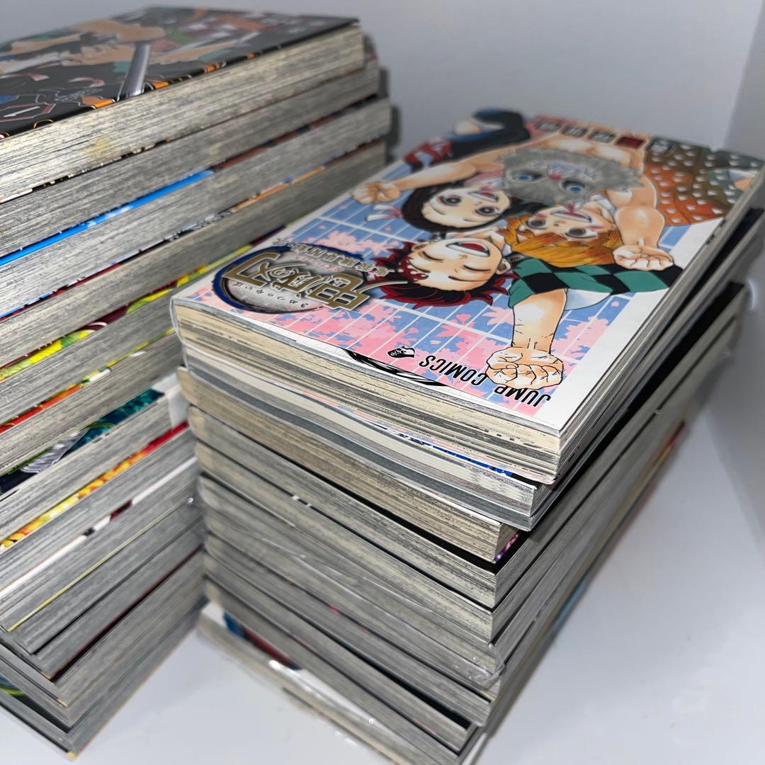 鬼滅の刃全巻+公式ガイドブック壱.弐セット