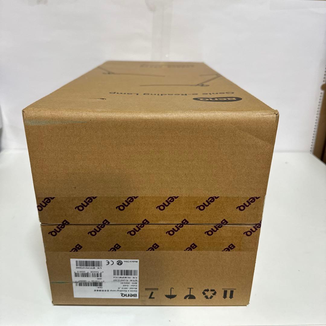 専用BenQ WiT LEDデスク・ランプ（調光可能） AR15_D Gold