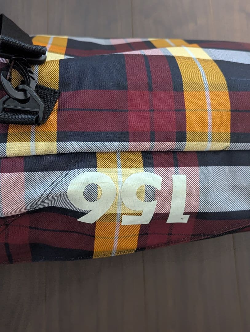 Burton 156スノーボードケース　バッグ　チェック柄　レッド　赤　イエロー