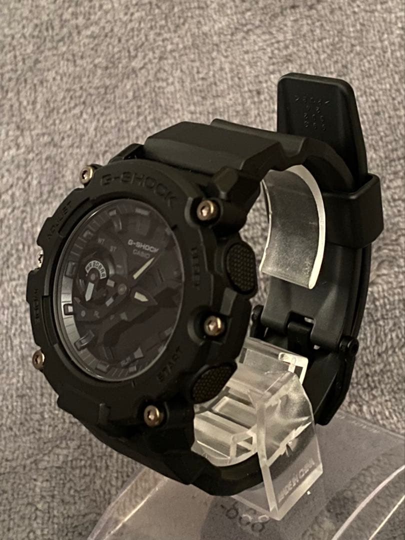CASIO G-SHOCK GA-2200BB-1AJF 電池新品交換済み