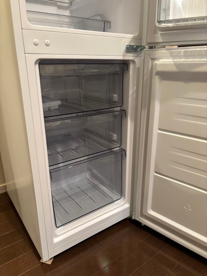 Haier 2023年製　冷蔵庫　148L 一人暮らし　単身用　送料無料　右開き