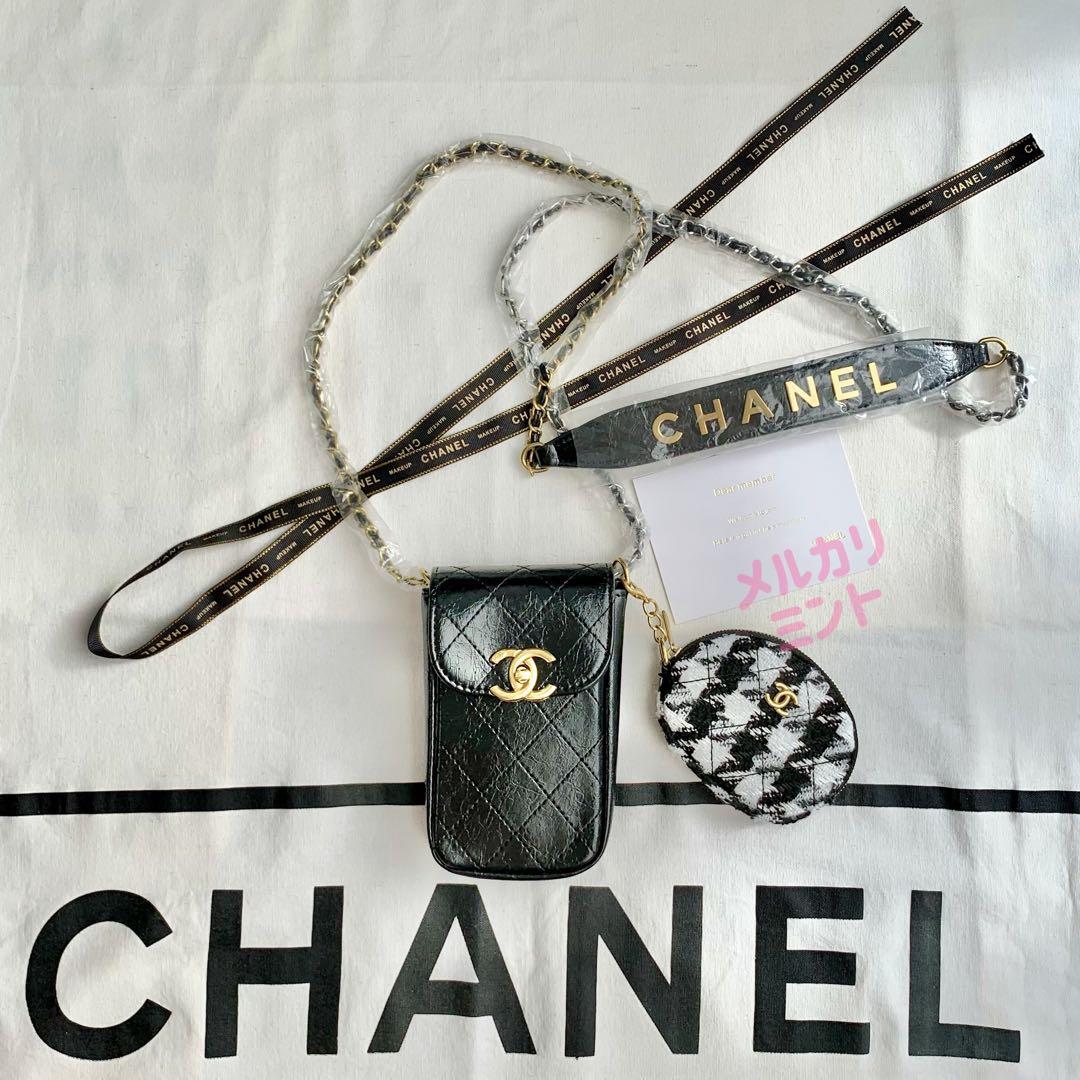 シャネルCHANELノベルティ スマホチェーンショルダーバッグポーチケース
