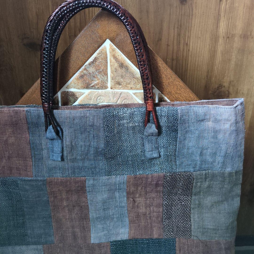 美津子藍染と柿渋染の麻布パッチワークのバッグ