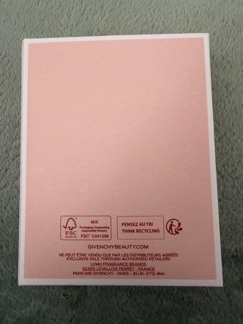 香水(女性用) IRRESISTIBLE GIVENCHY Eau de Parfum 50ML