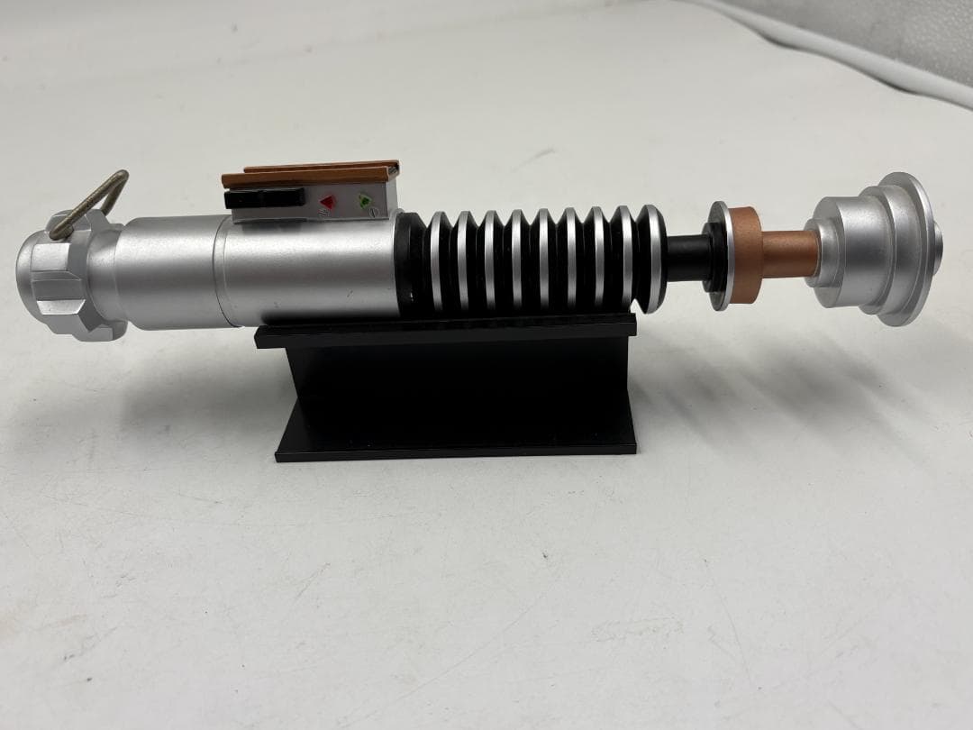 【eFX正規品】スターウォーズ ルーク スタントライトセーバー 1/1 精密