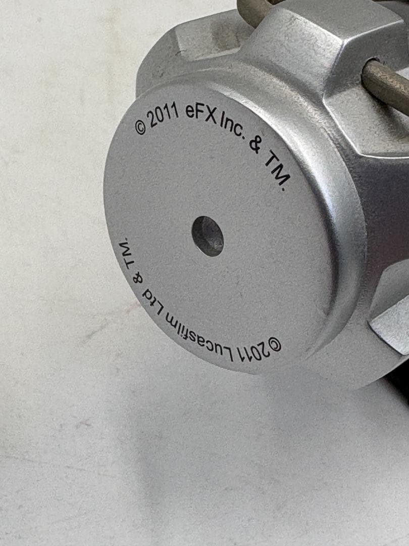 【eFX正規品】スターウォーズ ルーク スタントライトセーバー 1/1 精密