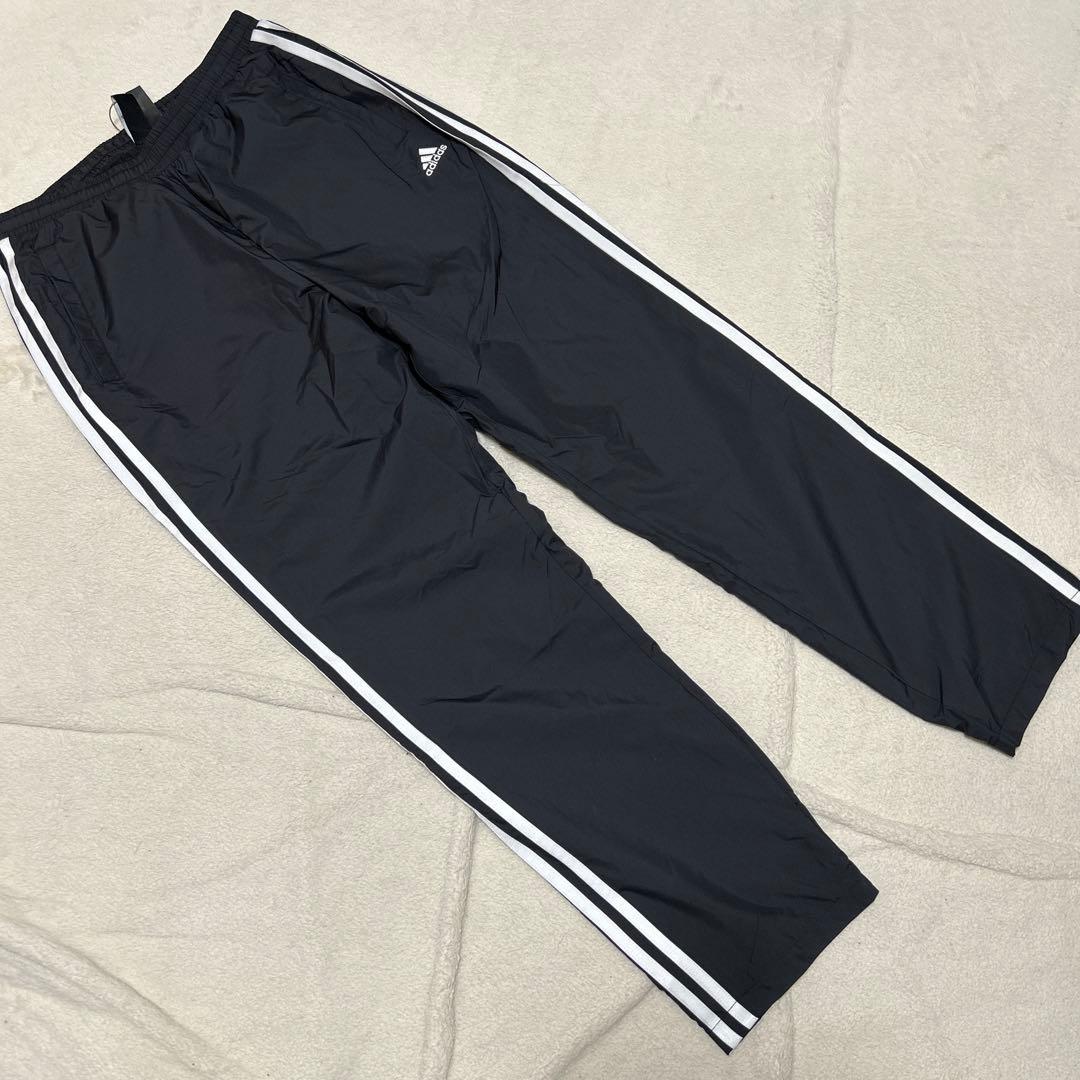 アディダス シャカシャカ　上下セット　裏起毛　Mウインドブレーカーレディース