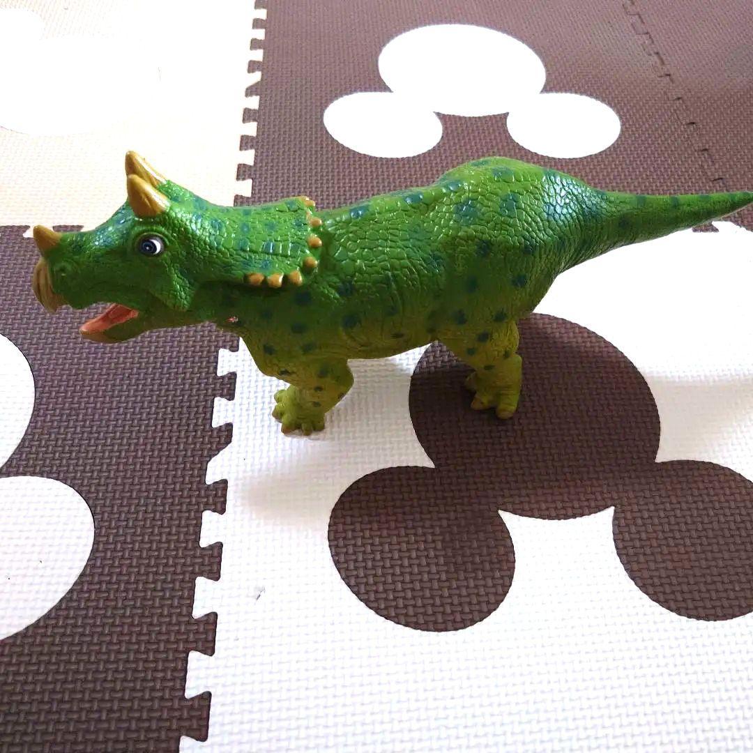 Favorite Brachiosaurus　巨大　恐竜 11体セット 柔らか