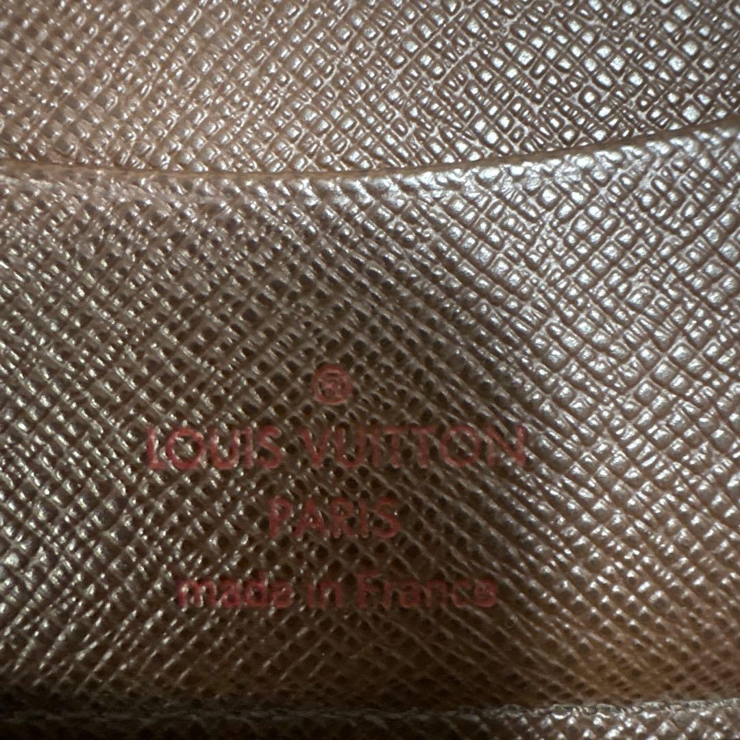 ルイヴィトン　ジッピーコンパクト