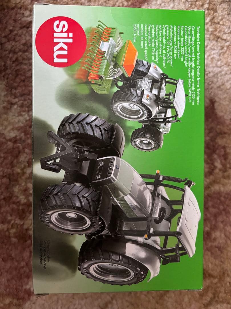 ミニカー Siku Lamborghini Traktor 1:32