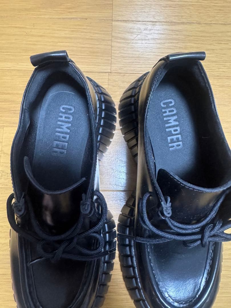 CAMPER（カンペール）BCN / フラットシューズ