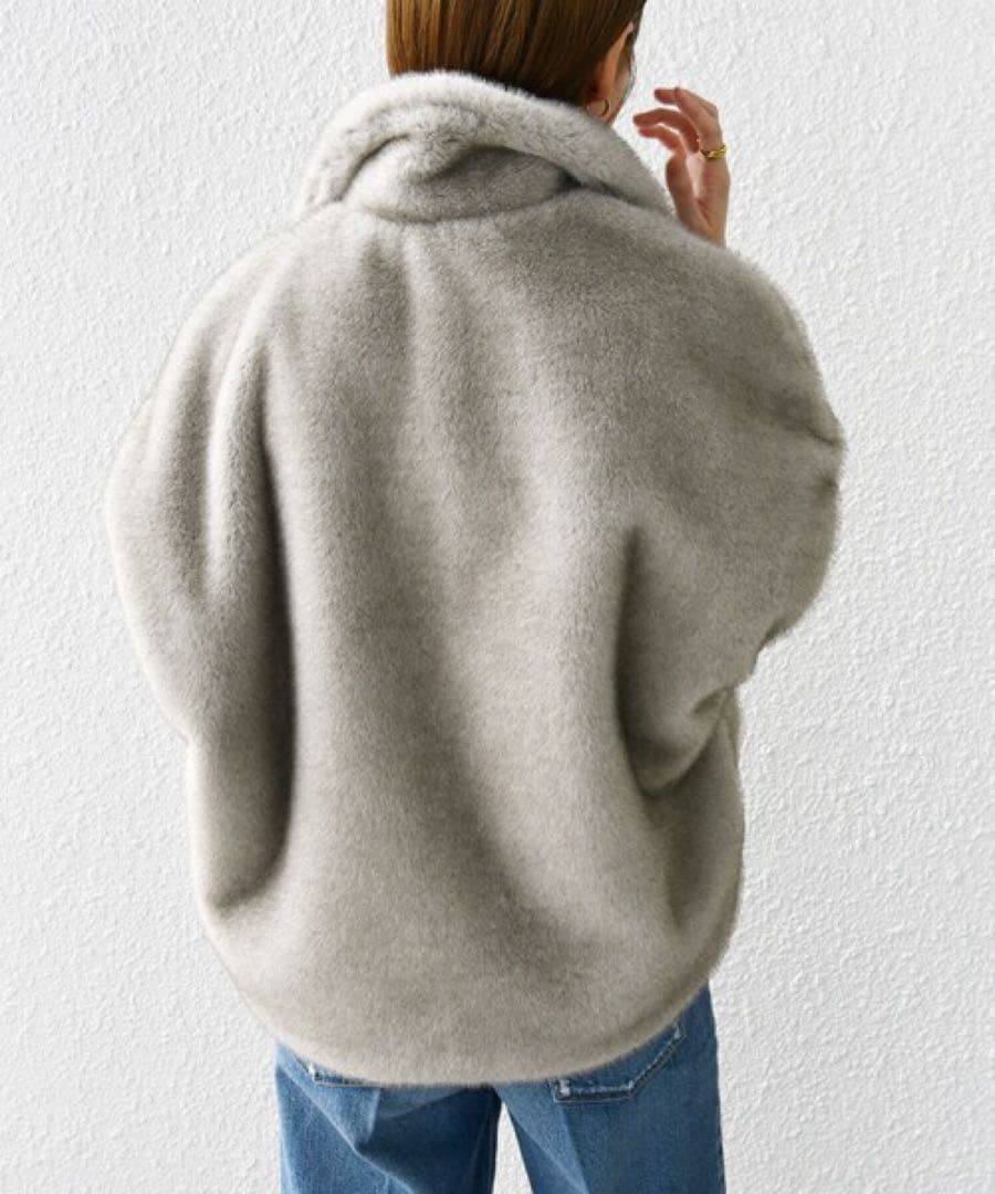 未使用　シップス グラデーション ファージップ ベスト グレー WEB限定