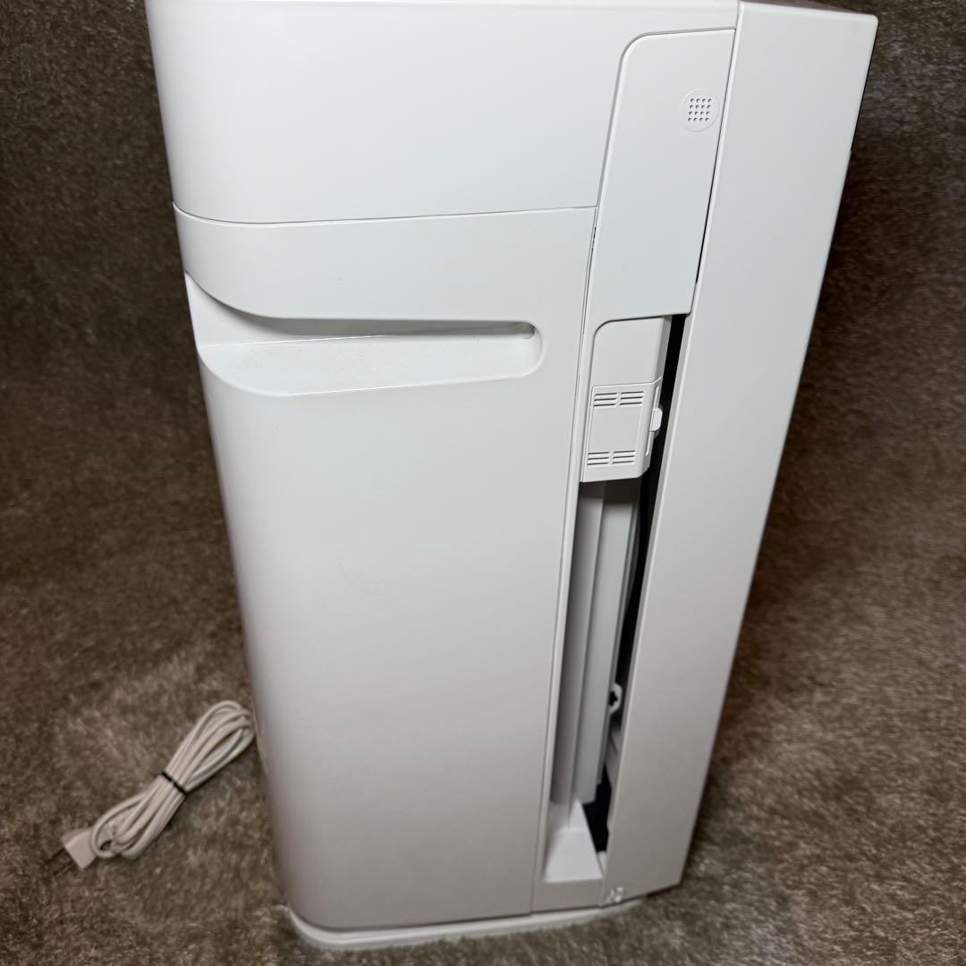 DAIKIN ストリーマ空気清浄機　MCK70VY-W