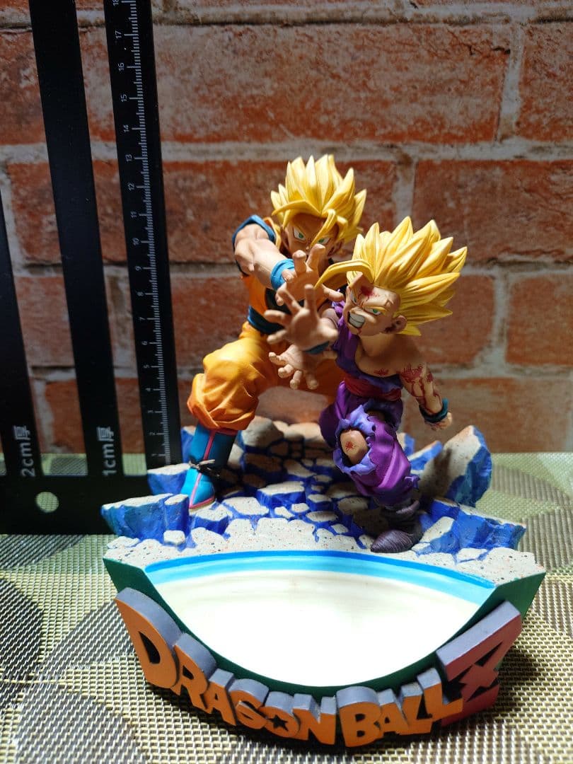 ドラゴンボールZ フィギュア 孫悟空 孫悟飯