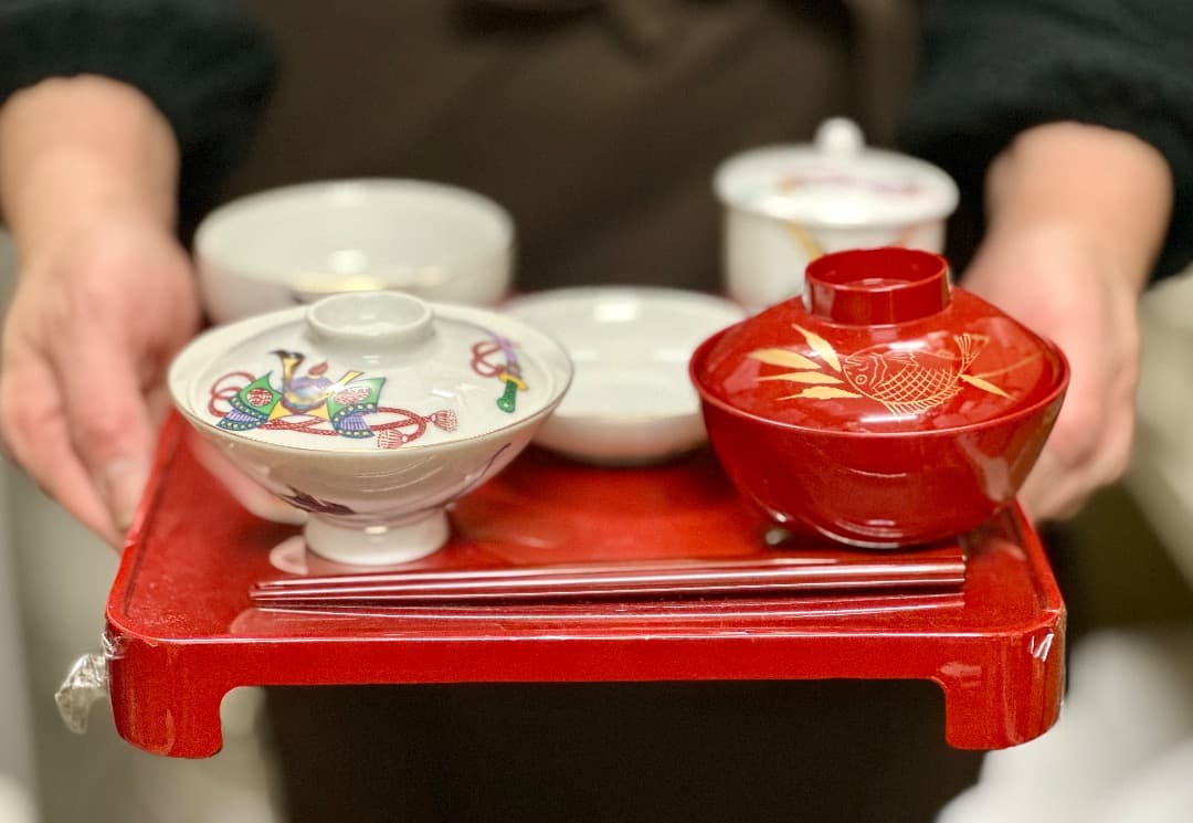 【再・値下げ】お食い初め　九谷焼　子供揃　福寿かぶと　男の子用