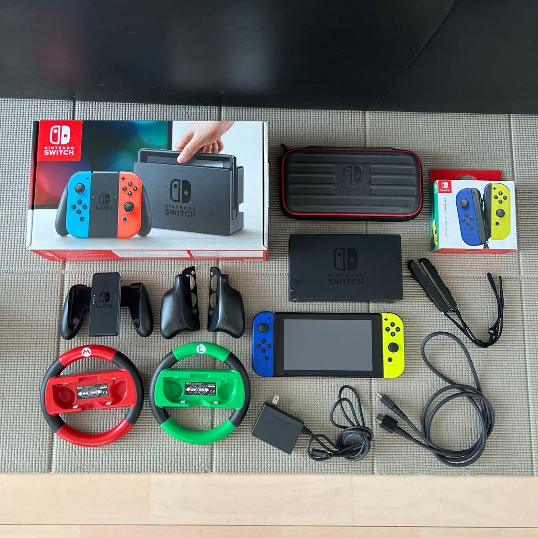 【Nintendo Switch 本体 セット】&【マリオカート用ハンドル付】