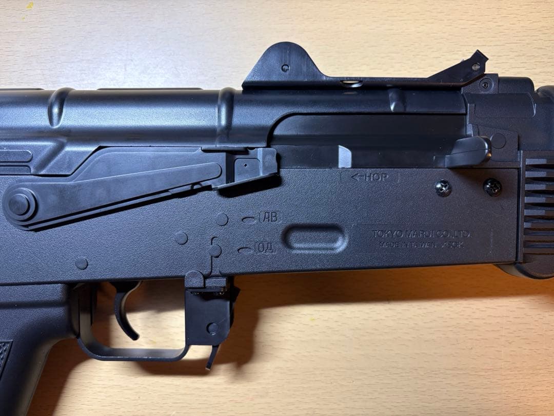 東京マルイ電動ガン LIGT PRO AK74U 10歳以上用　送料無料