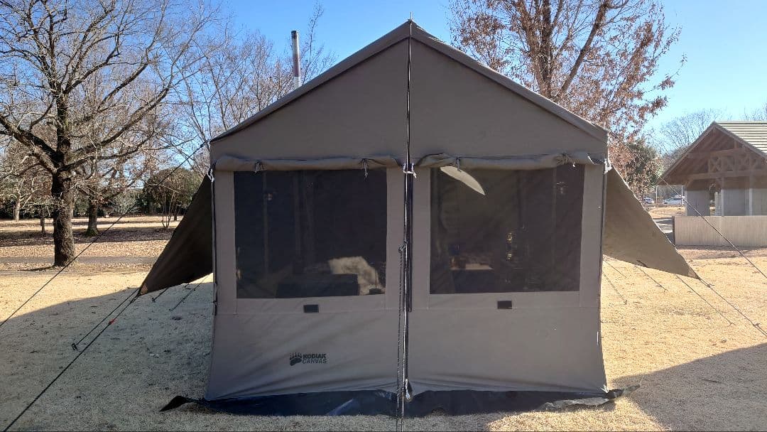 コディアックキャビンロッジ専用サイドウォール付きオーニング