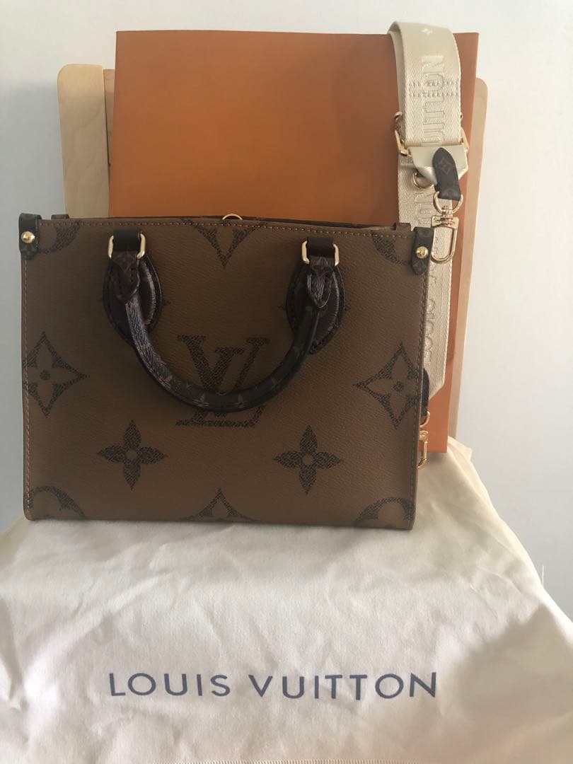 モノグラム ショルダーバッグ