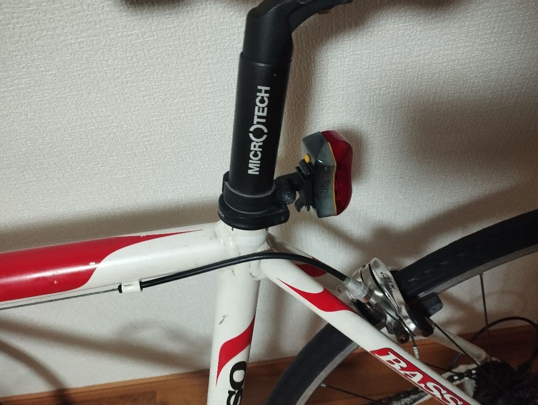 BASSO Devil ロードバイク ― アルミ＋カーボン