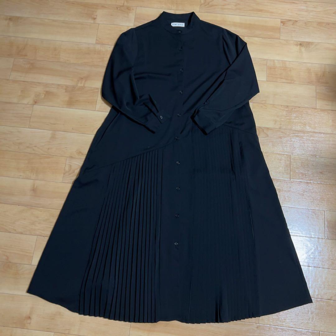 美品　SUM1 STYLE スミスタイル ランダムアンダープリーツワンピース