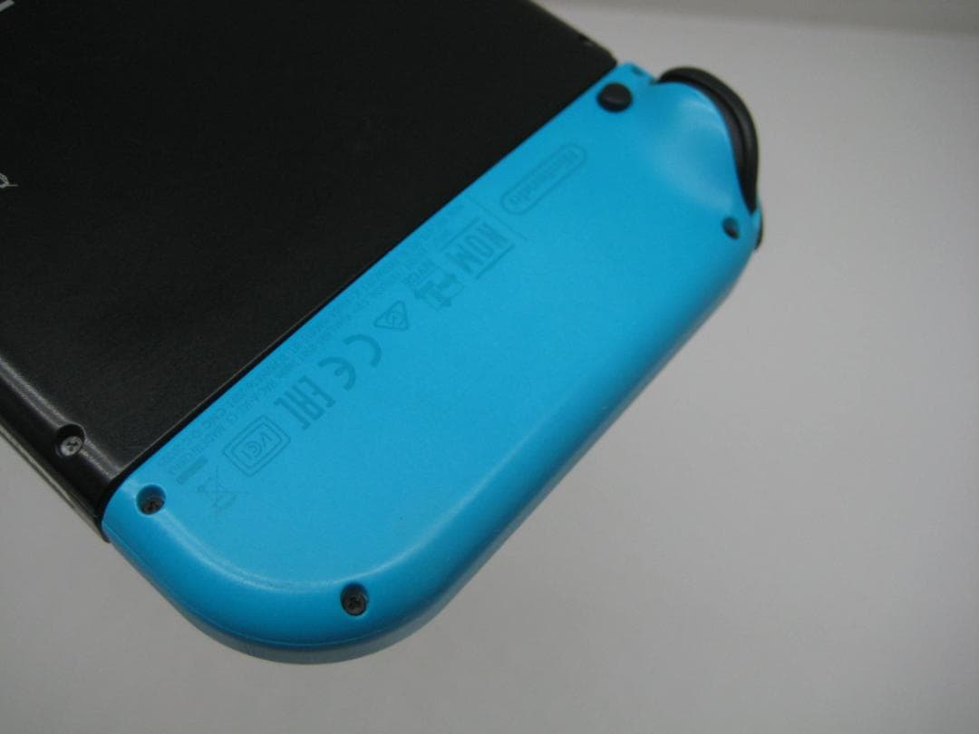 Nintendo Switch 本体 青/赤 ケース付き