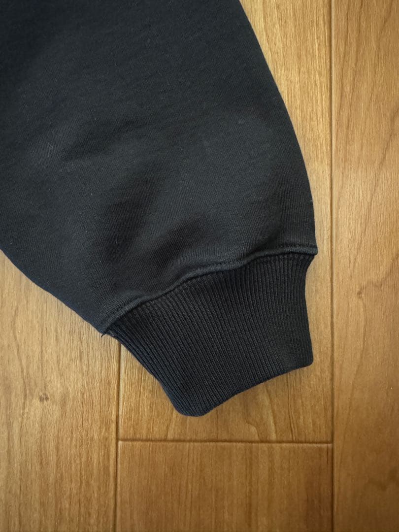 美品 BALENCIAGA ブラック パーカー