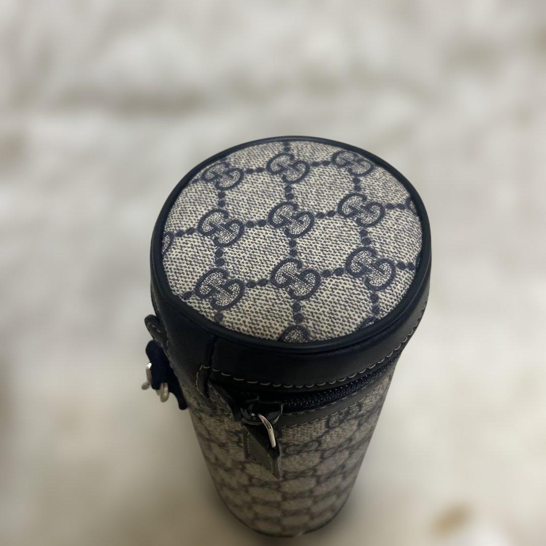 【未使用】GUCCI ボトルケース　ネイビー　GG 内部アルミ加工