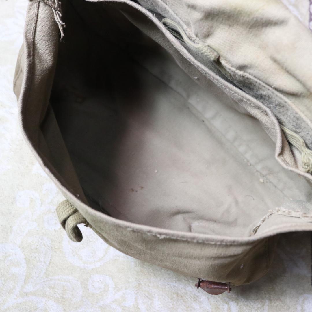 B1345 当時物 旧日本軍 雑嚢 バック ミリタリー 蔵出し うぶだし 時代物