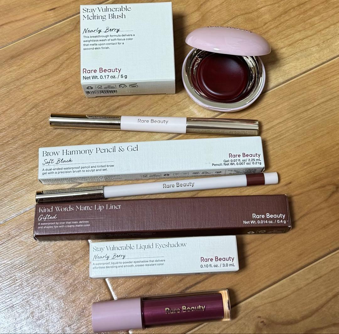 未使用　Rare Beauty