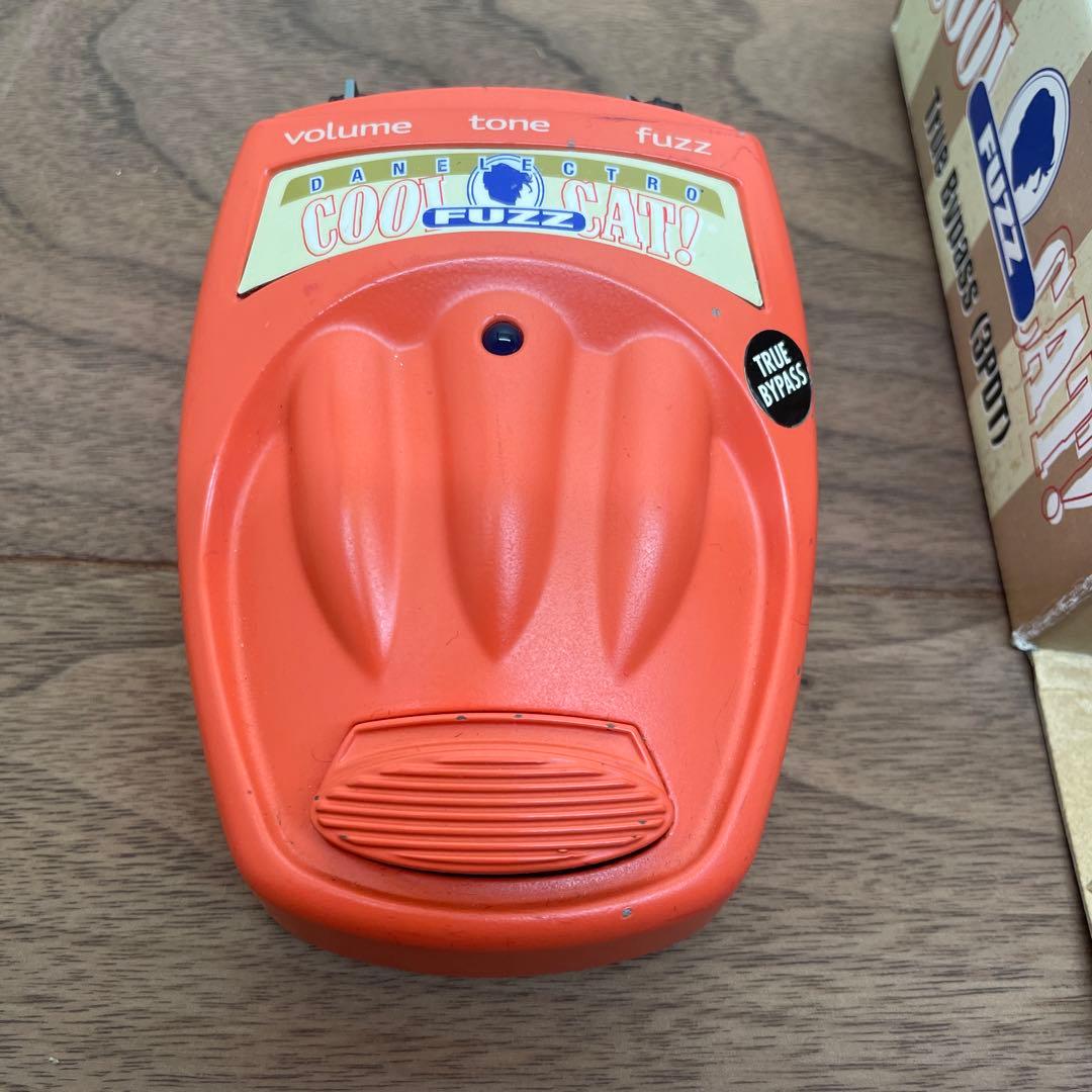 danelectro fuzz cool cat ファズ　ギター　エフェクター