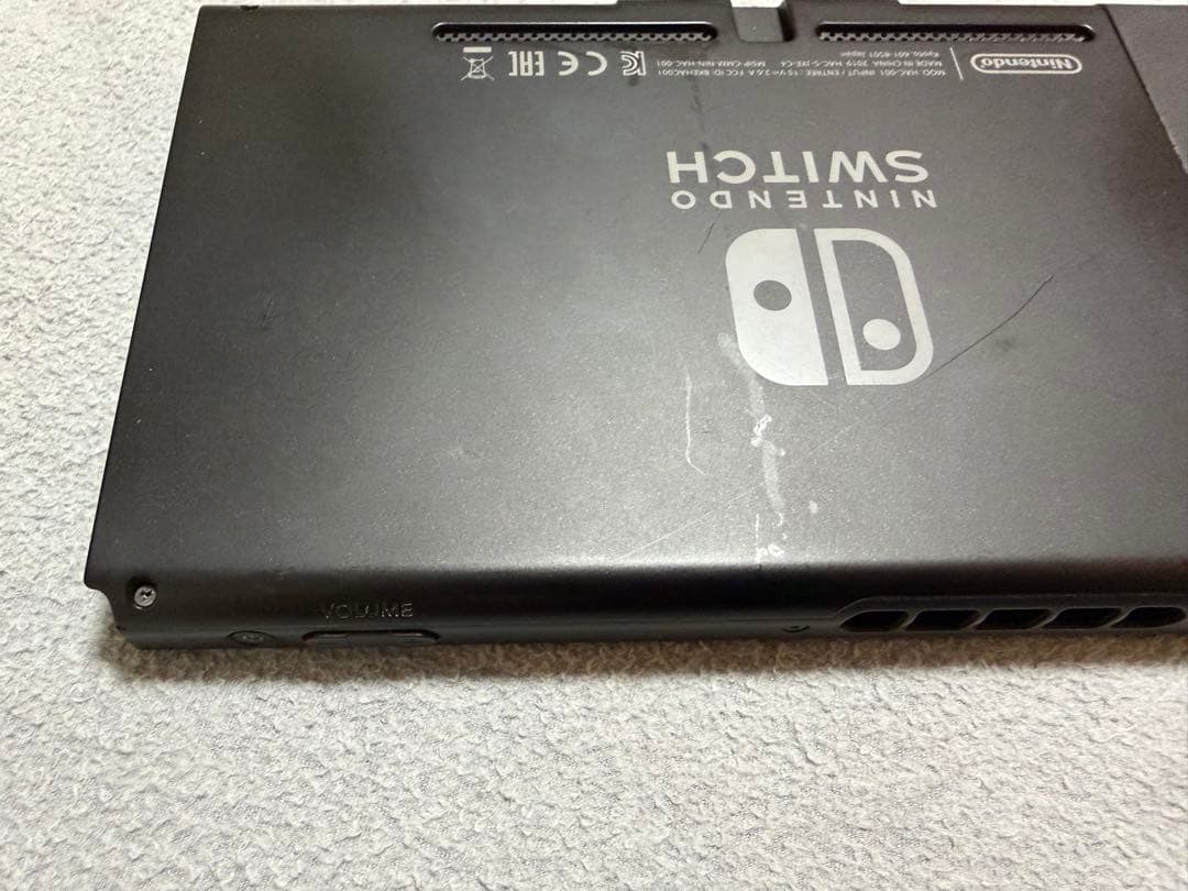 Nintendo Switch 本体 青/赤 ジョイコン付き　焼きつきあり