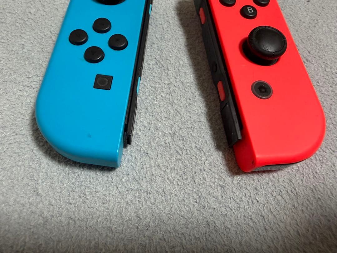 Nintendo Switch 本体 青/赤 ジョイコン付き　焼きつきあり