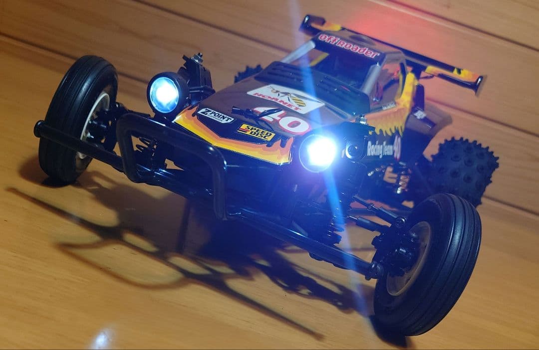 タミヤRCホーネットEVO.(LEDライト付)＆プロポ＆バッテリー充電器完成品