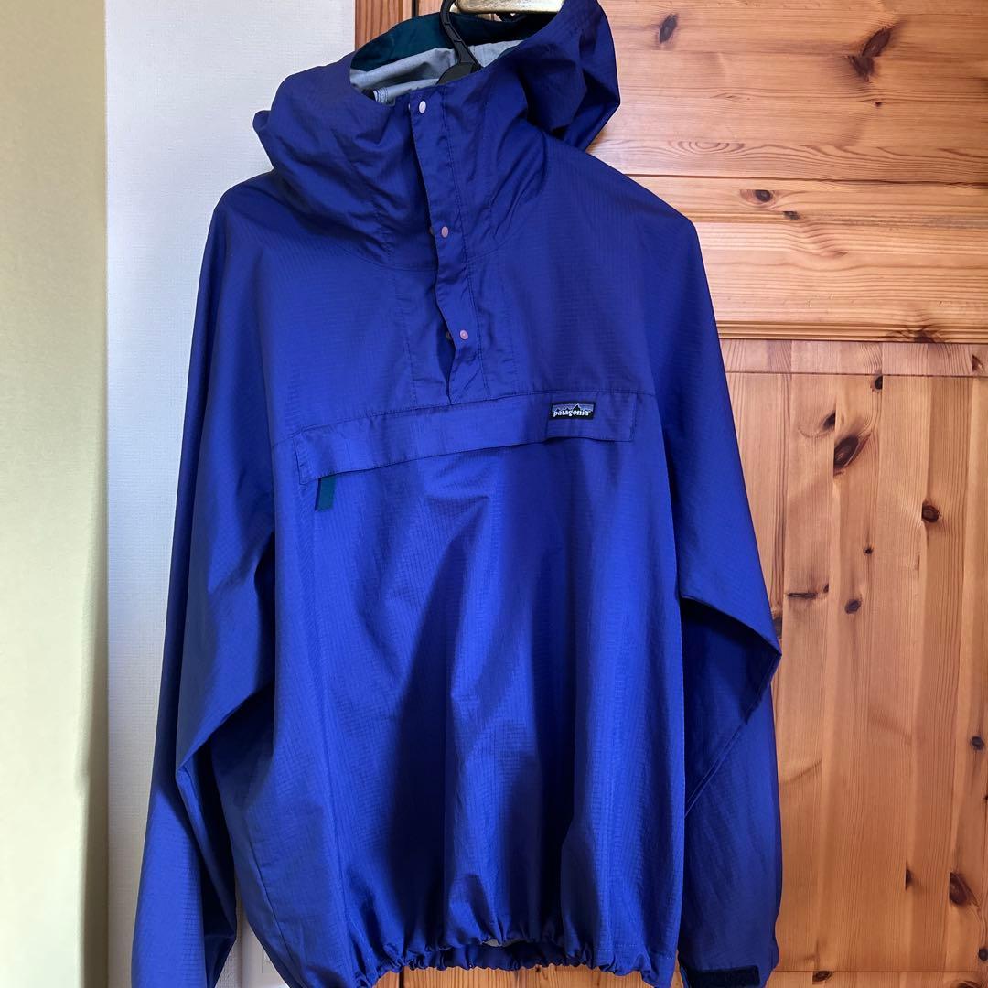 patagonia ナイロンジャケット L 紫