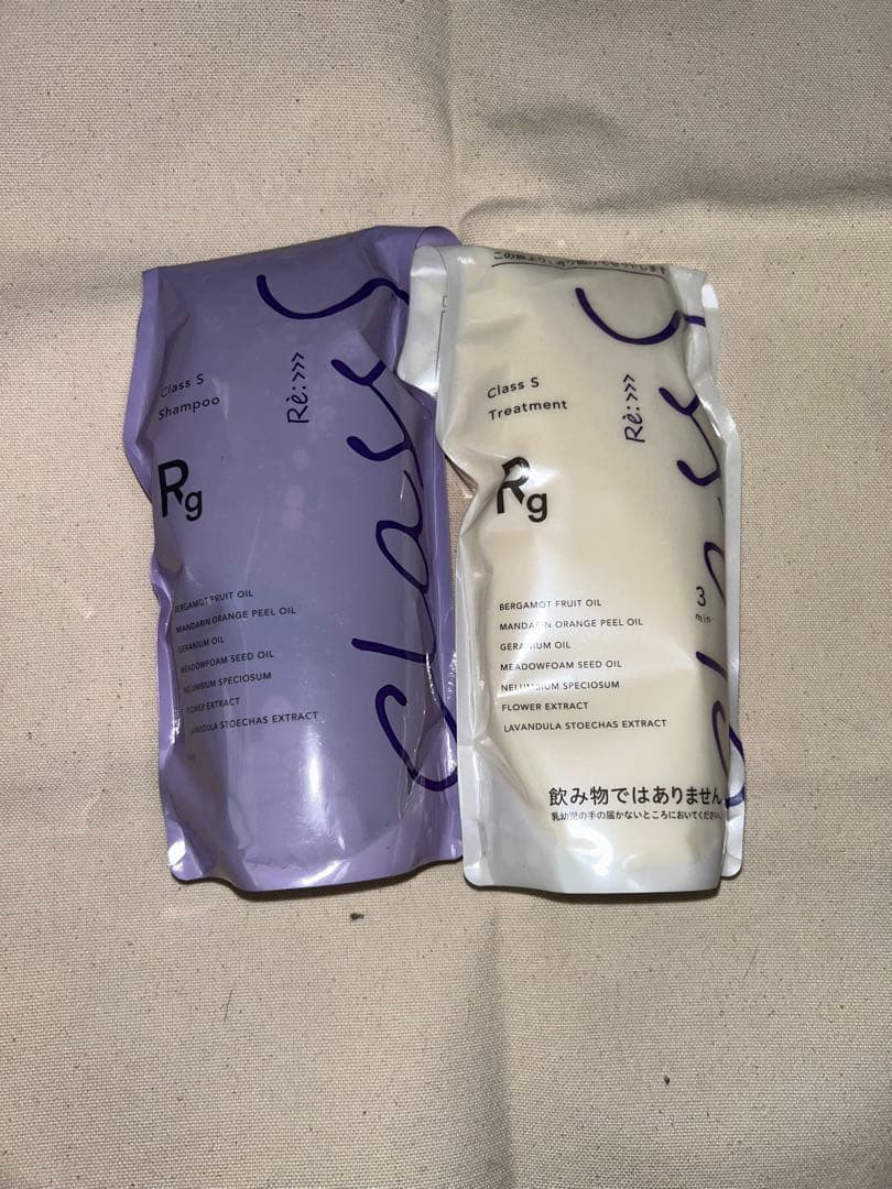 アジュバン クラスエス Rgシャンプー・トリートメント 各600g