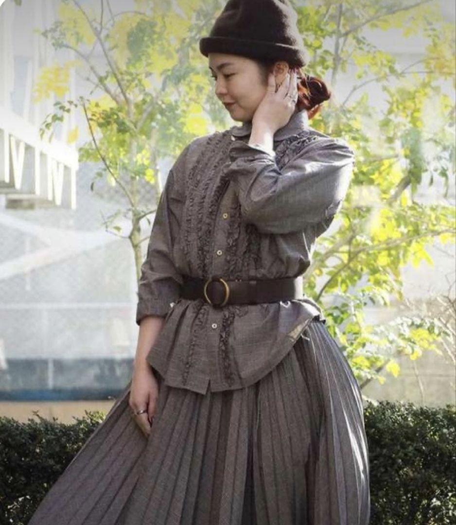 未使用45R スーピマオーガニックバチストのフリルプティローファーシャツ