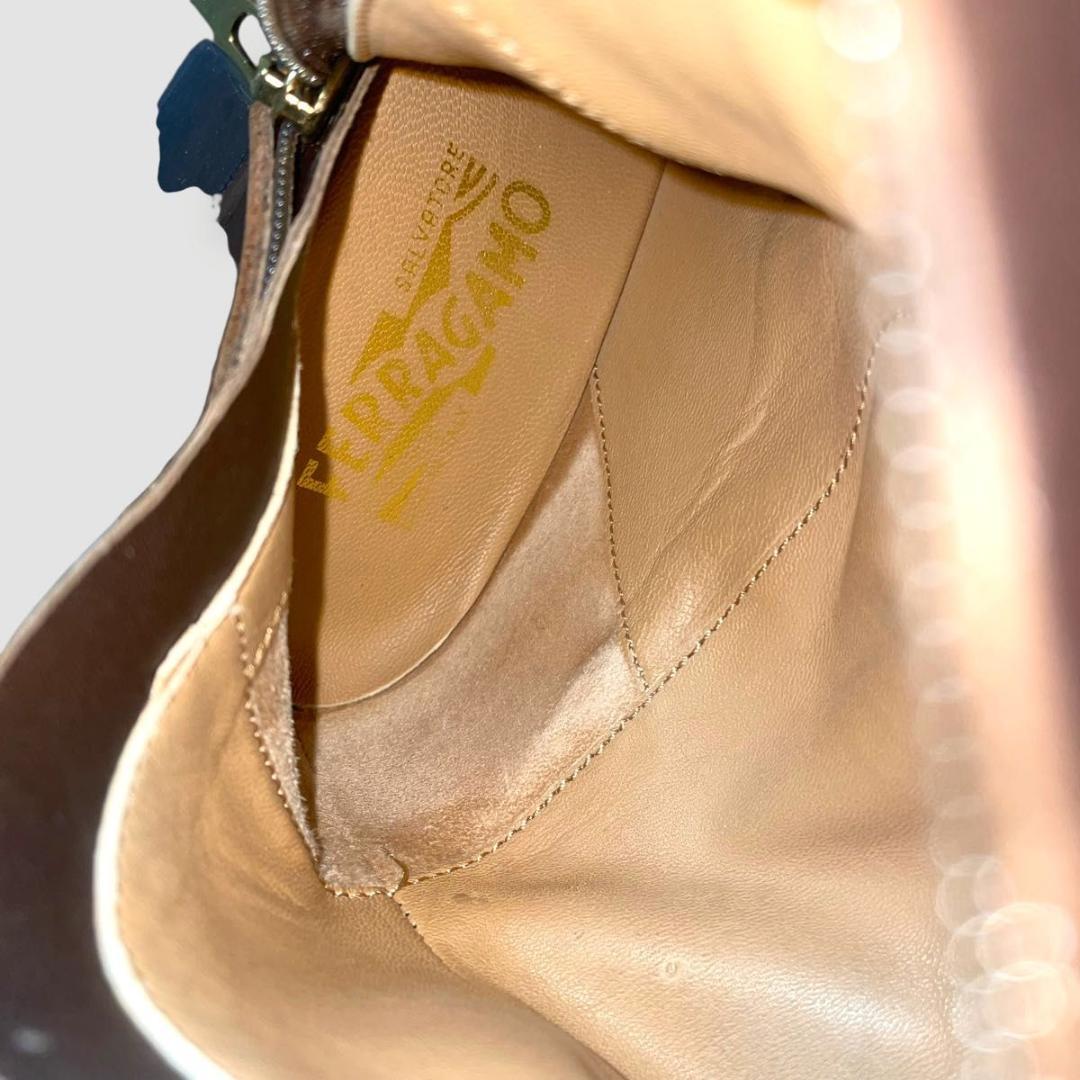 美品　Ferragamo　フェラガモ　ロングブーツ　ブラウン　ガンチーニ　レザー