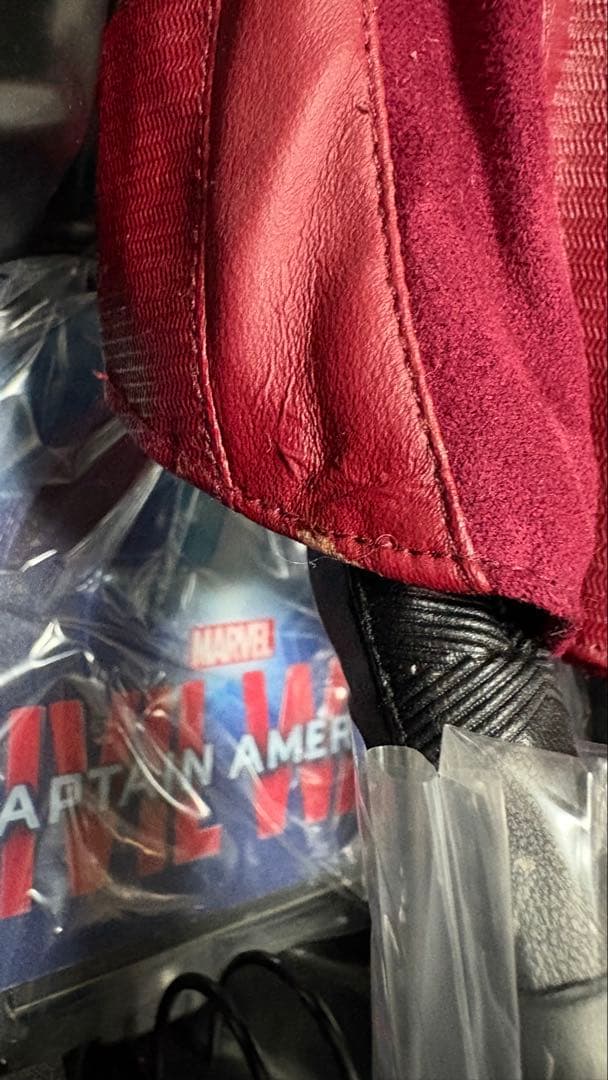 【最終値引き】ホットトイズ　スカーレットウィッチ シビルウォー 美品　一部劣化有