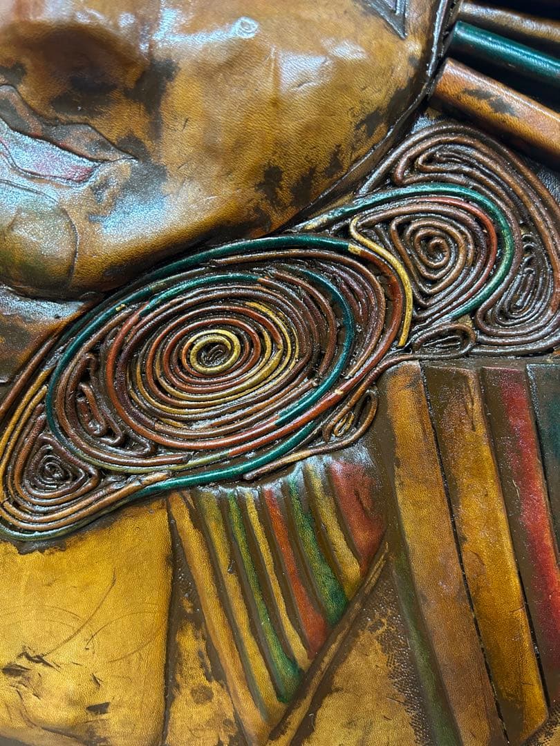 ヴィンテージ 革のレリーフアート M.Ohara サイン入り 壁掛けアート