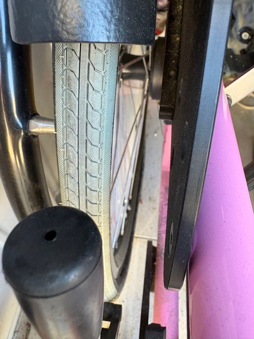 家虎　自走用車椅子 黒とピンク 子供用