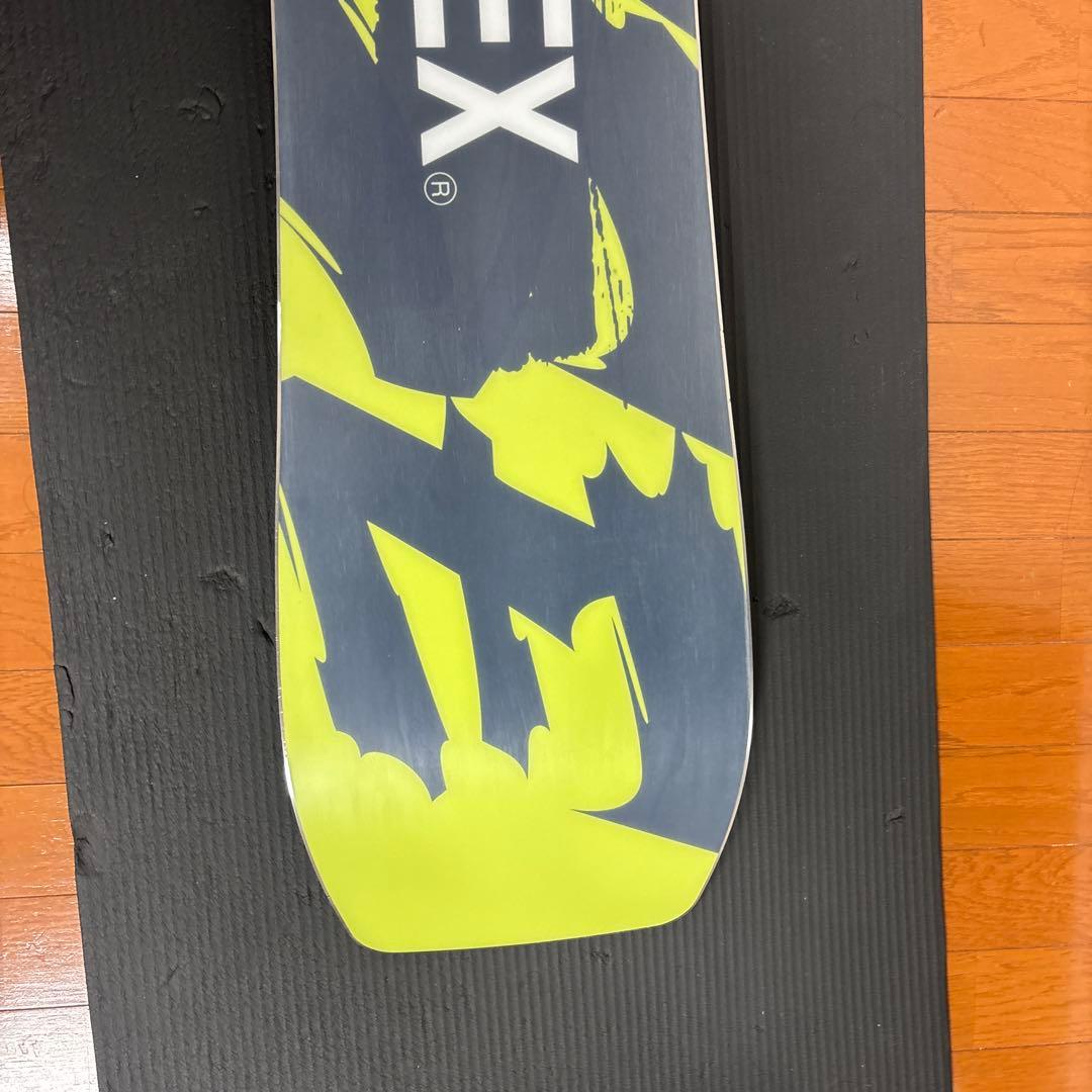 YONEX ACUTE スノーボード 153〜154cm 迷彩