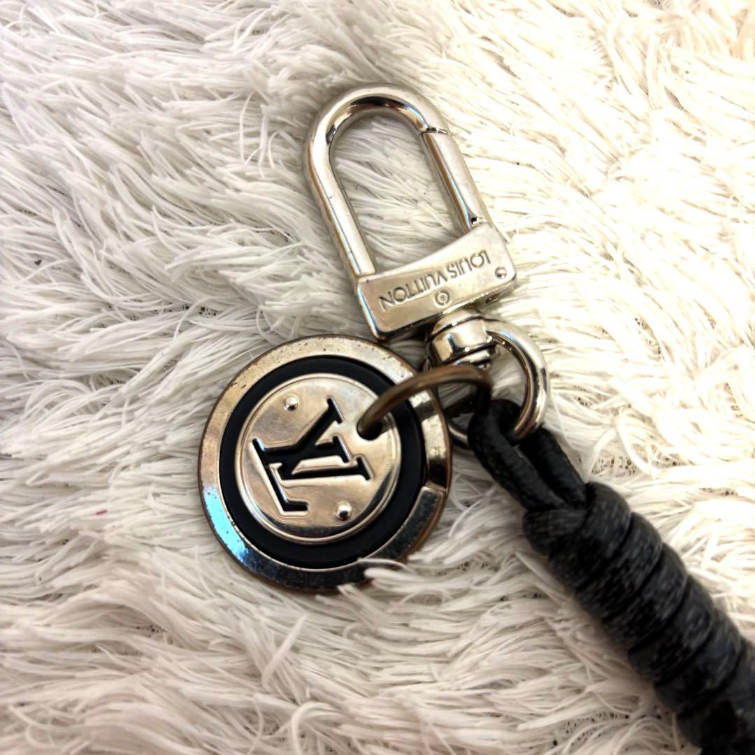 LOUIS VUITTON ルイヴィトン　グラフィット ロープ キーホルダー