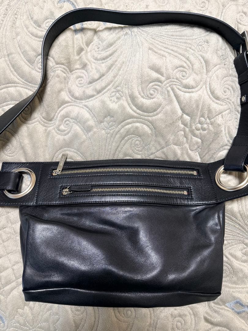 kawa-kawa ブラック ボディバッグ