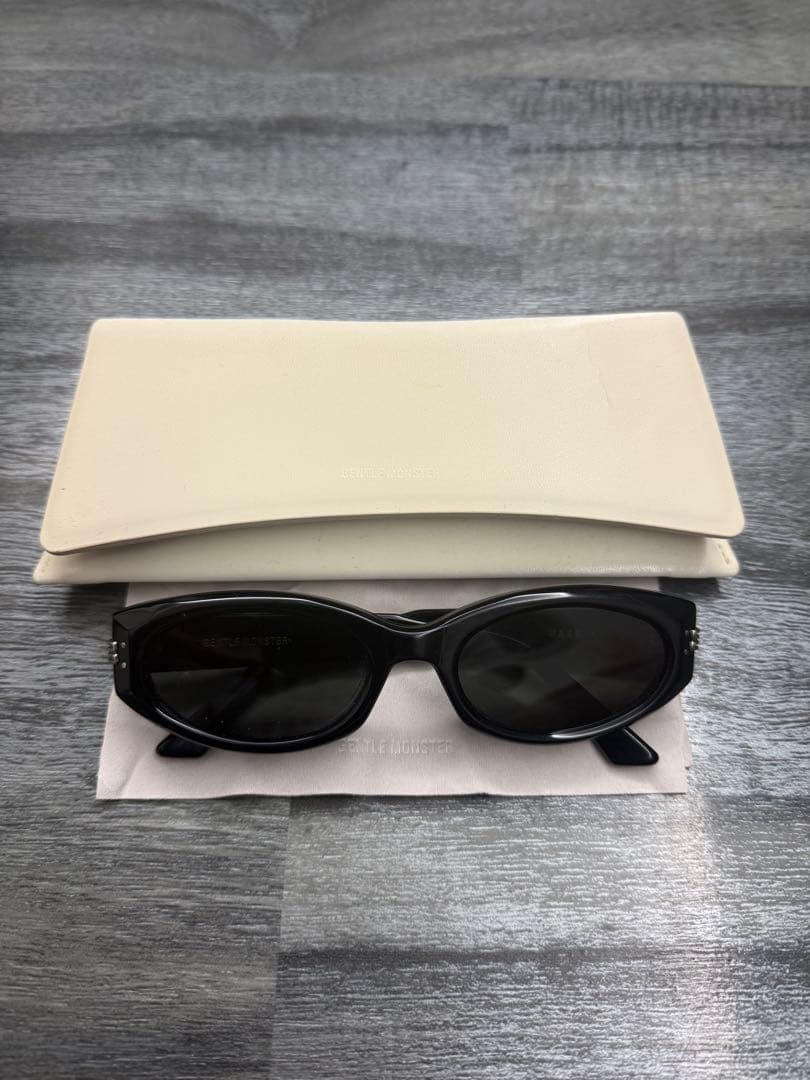 GENTLE MONSTER サングラス　Mass01
