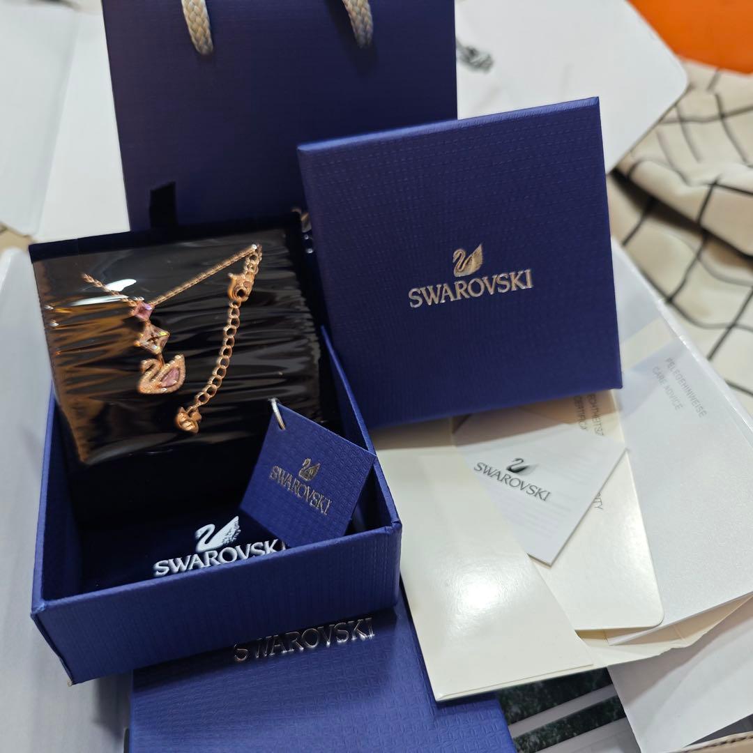 Swarovski ピンクゴールド 白鳥 ネックレス 925·