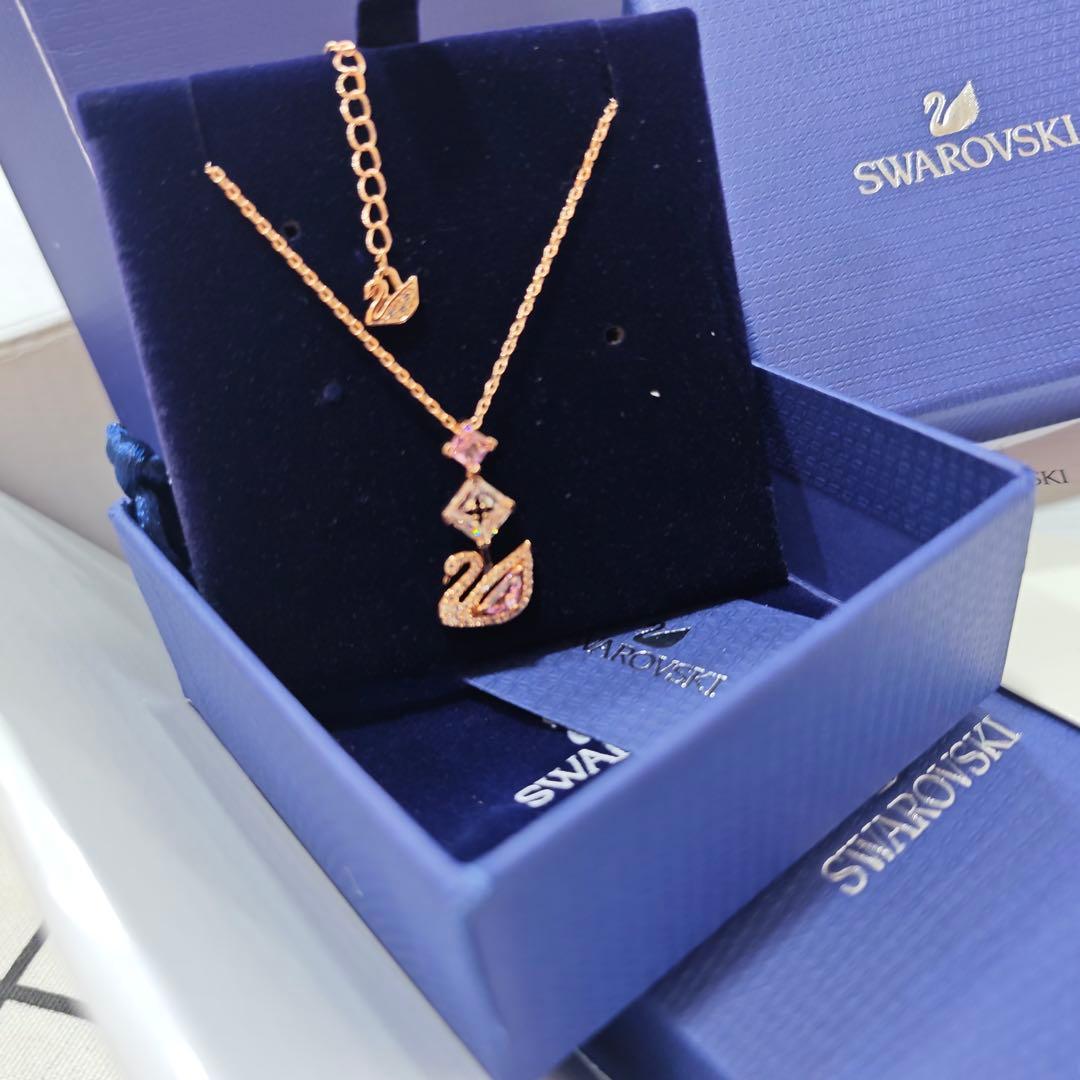 Swarovski ピンクゴールド 白鳥 ネックレス 925·