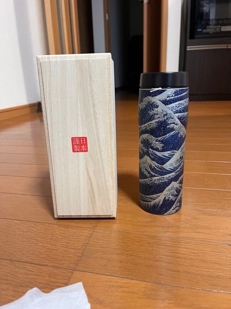パゴン×タイガー波模様 ステンレス水筒 500ml 木箱付き 定価14,000円